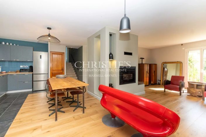 Image No.4-4 Bed House for sale