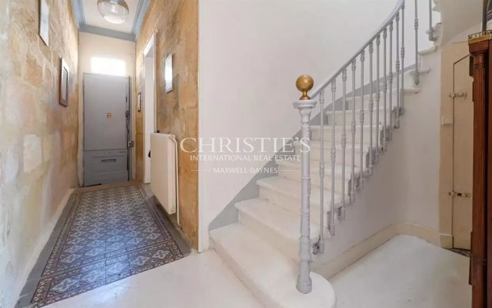 Image No.15-3 Bed House for sale