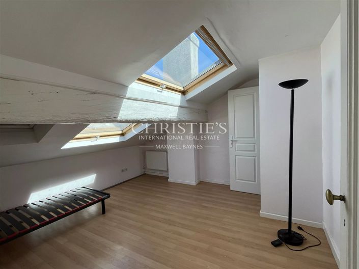 Image No.19-3 Bed House for sale