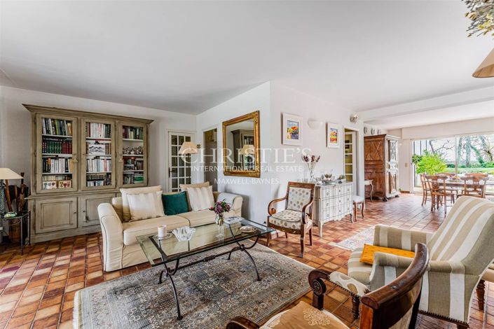 Image No.4-4 Bed House for sale