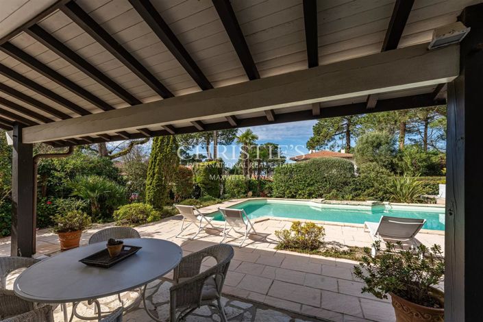 Image No.9-4 Bed House for sale