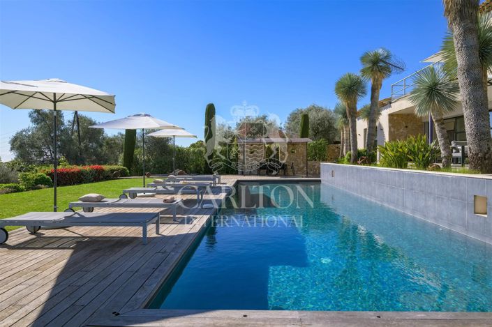 Image No.24-6 Bed House for sale