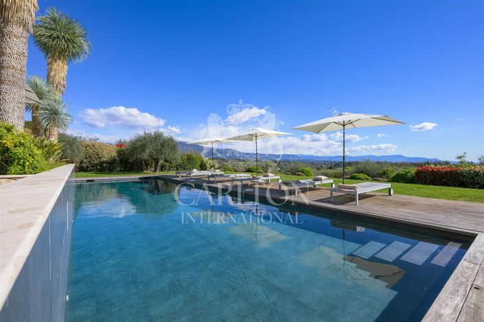 Image No.5-6 Bed House for sale