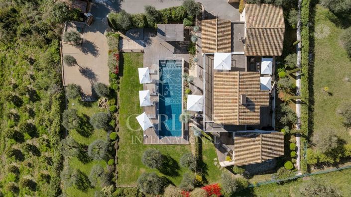 Image No.7-6 Bed House for sale