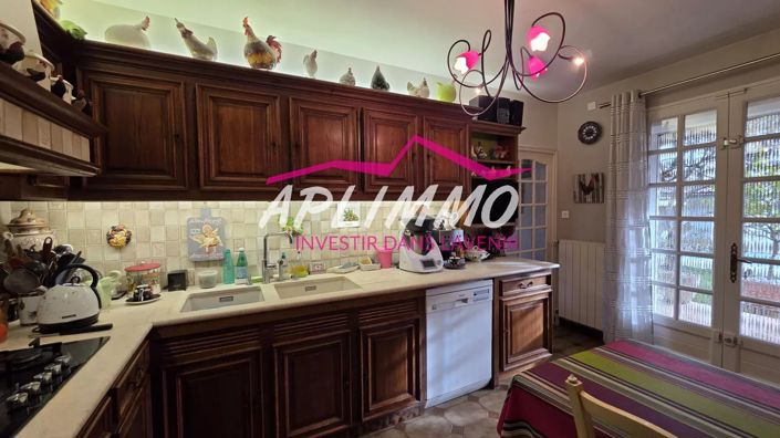 Image No.4-3 Bed House for sale