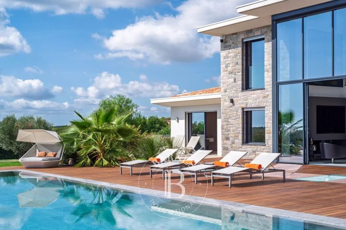 Image No.21-Maison de 5 chambres à vendre à Roquefort-les-Pins