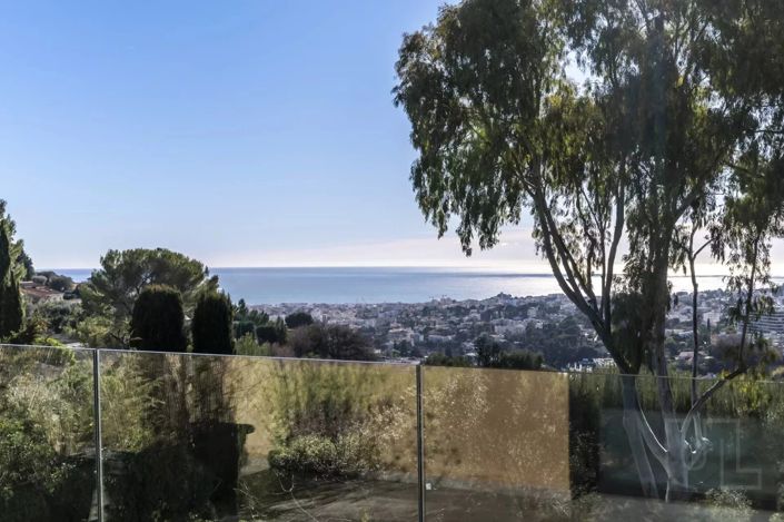 Image No.6-6 Bed House for sale