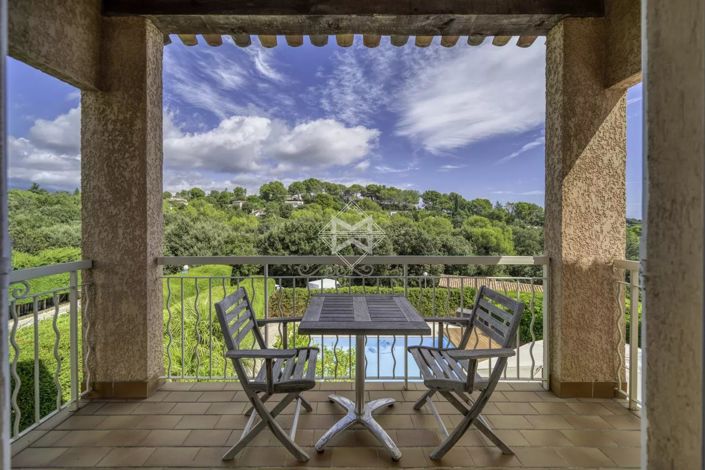 Image No.4-5 Bed House for sale