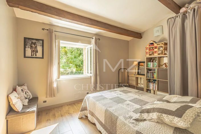 Image No.10-Maison de 7 chambres à vendre à Gordes