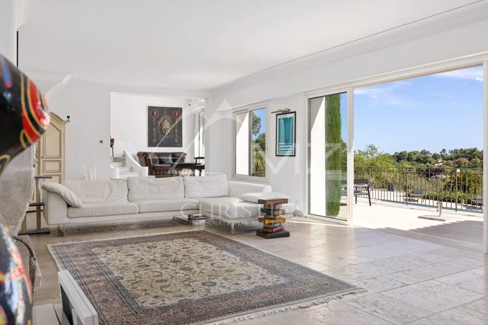 Image No.3-7 Bed House for sale