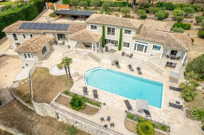 Image No.9-7 Bed House for sale