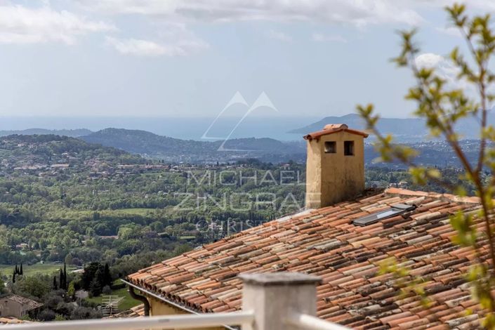 Image No.2-Maison de 2 chambres à vendre à Châteauneuf-Grasse