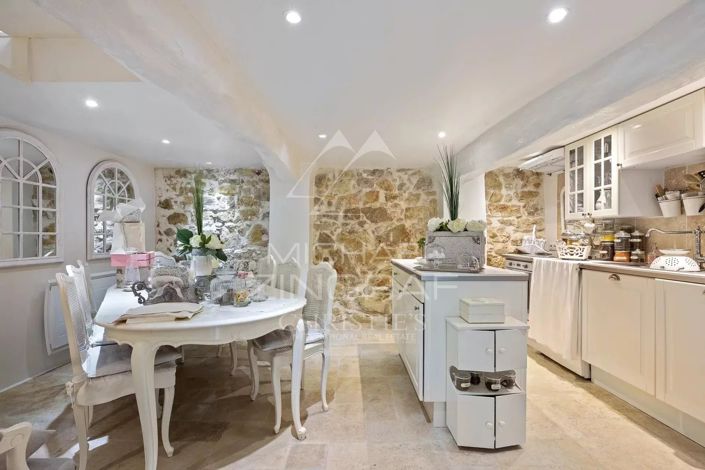 Image No.5-Maison de 2 chambres à vendre à Châteauneuf-Grasse
