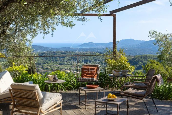 Image No.3-5 Bed House for sale