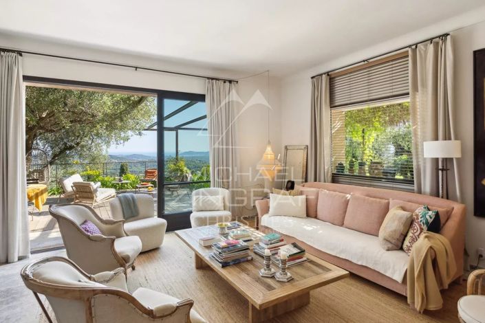 Image No.4-5 Bed House for sale