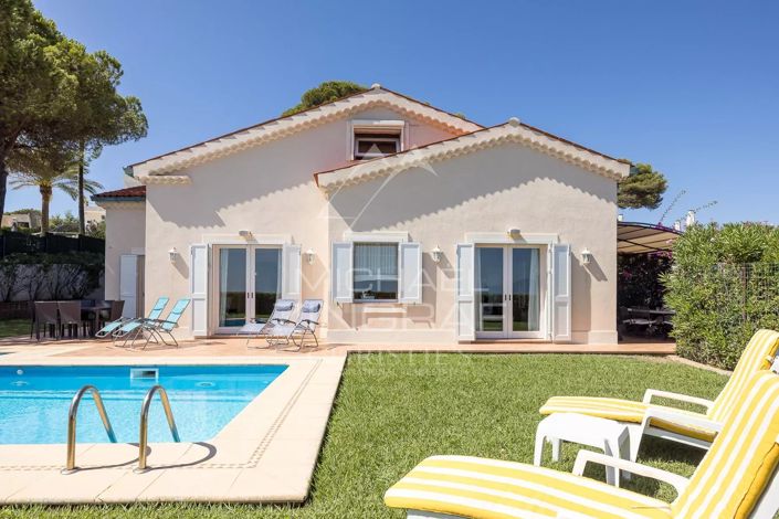 Image No.17-5 Bed House for sale