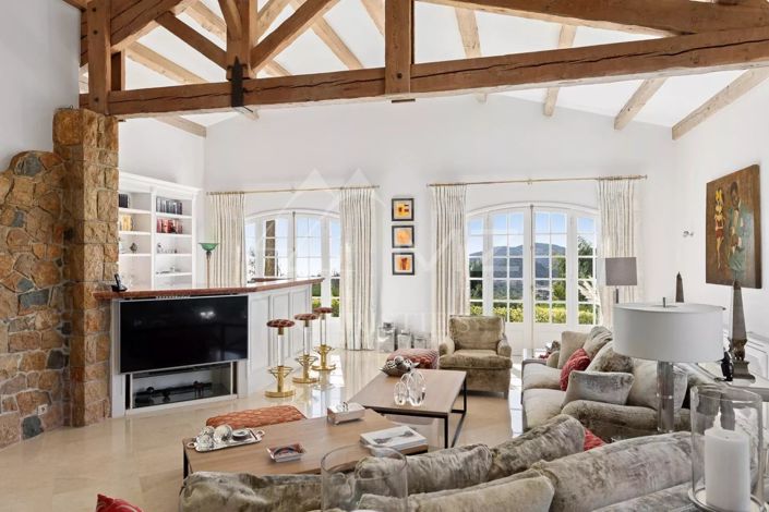 Image No.6-7 Bed House for sale