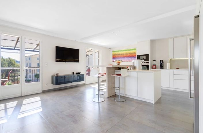 Image No.4-3 Bed Apartment for sale