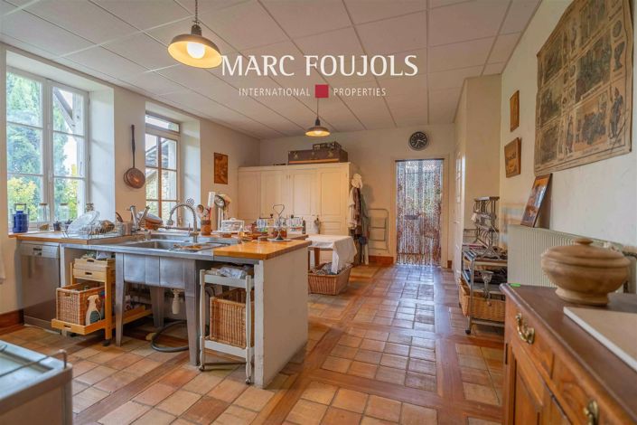 Image No.15-9 Bed House for sale