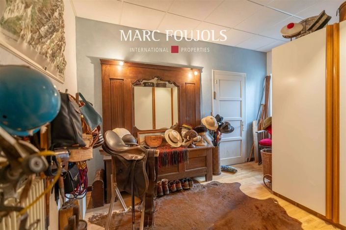 Image No.22-9 Bed House for sale