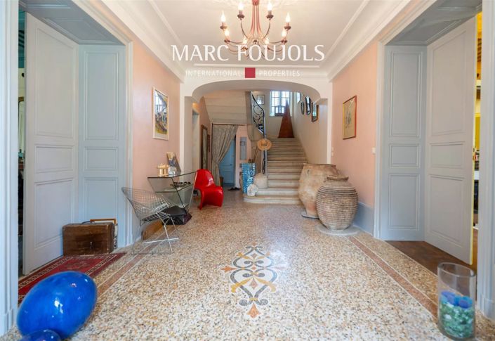 Image No.8-9 Bed House for sale