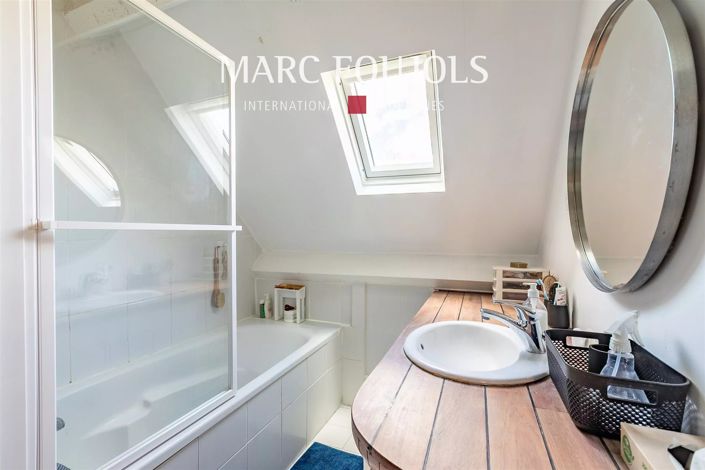 Image No.15-5 Bed House for sale