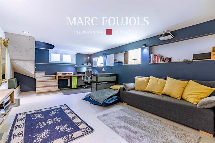 Image No.19-5 Bed House for sale