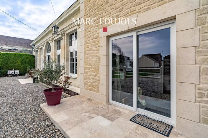 Image No.9-2 Bed House for sale