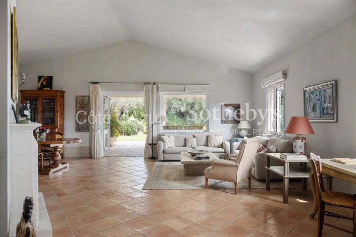 Image No.3-Propriété de 3 chambres à vendre à Biot