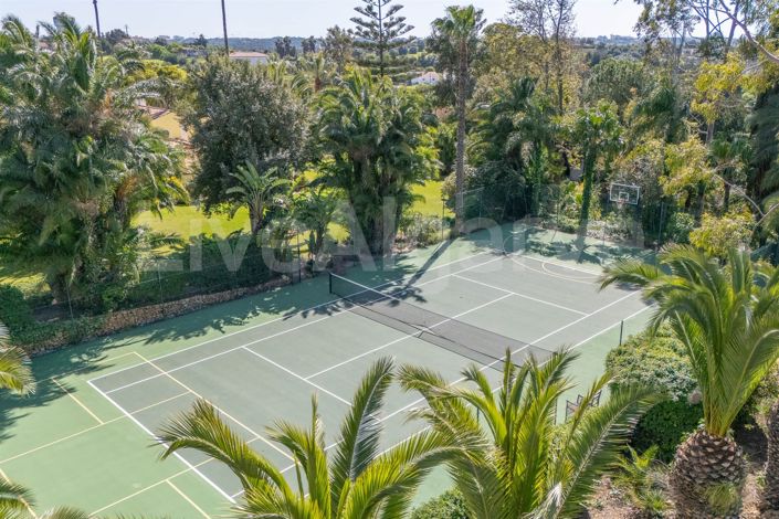 Image No.45-7 Bed House for sale