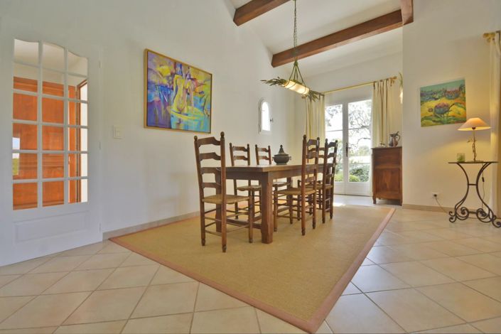 Image No.16-4 Bed House for sale