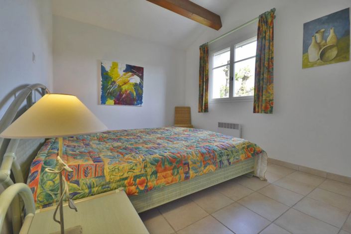 Image No.26-4 Bed House for sale