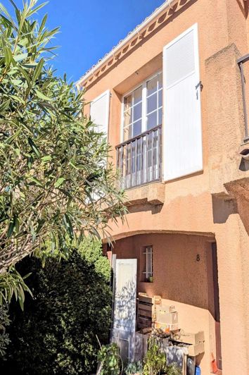 Image No.2-3 Bed House for sale