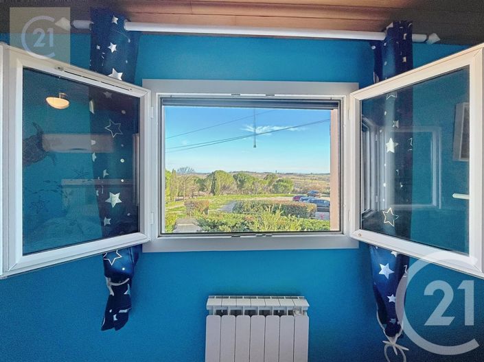 Image No.19-2 Bed House for sale