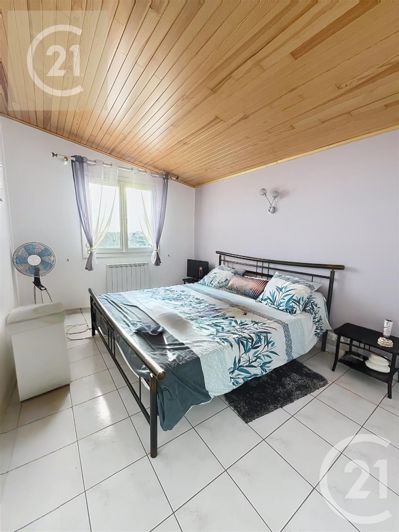 Image No.22-2 Bed House for sale