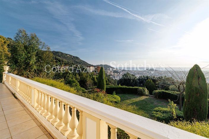 Image No.14-Propriété de 6 chambres à vendre à Nice