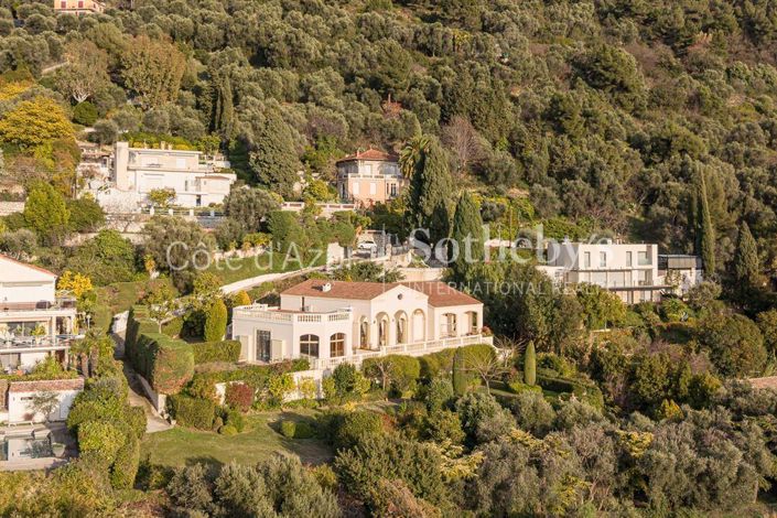 Image No.8-Propriété de 6 chambres à vendre à Nice