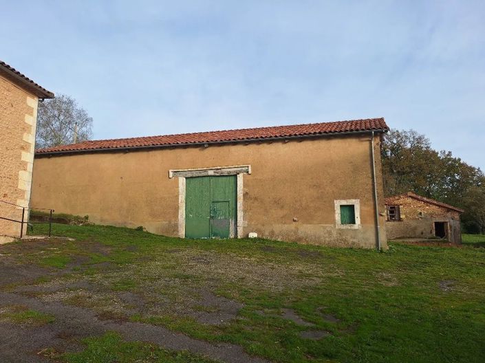 Image No.7-3 Bed House for sale