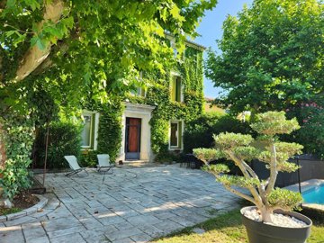 1 - Pierrelatte, Maison