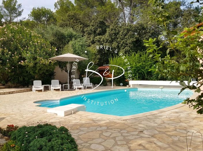 Image No.6-4 Bed House for sale