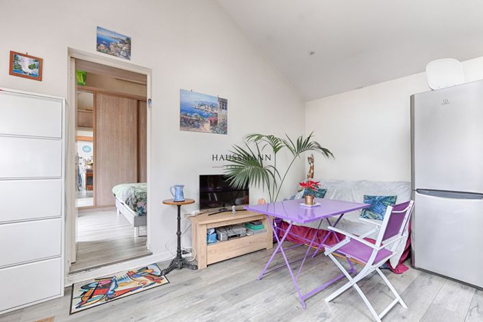 Image No.4-2 Bed House for sale