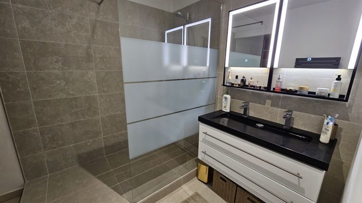 Image No.14-5 Bed House for sale