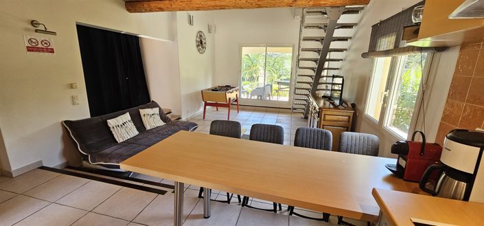 Image No.19-5 Bed House for sale