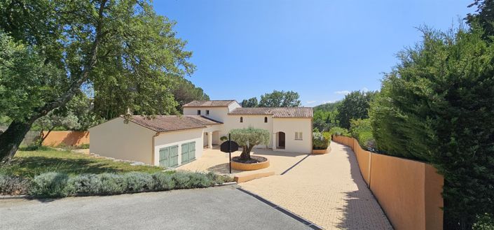 Image No.2-5 Bed House for sale