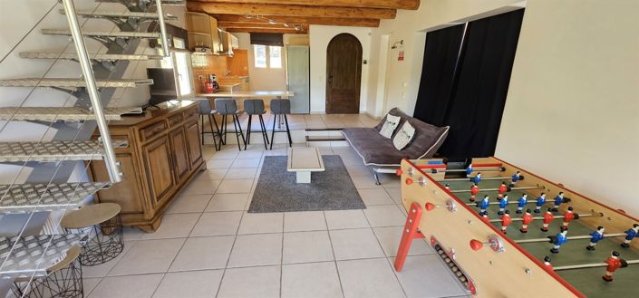 Image No.20-5 Bed House for sale