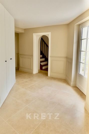 Image No.18-Maison de 6 chambres à vendre à Feucherolles