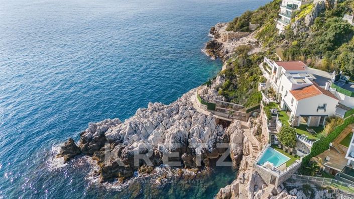 Image No.17-4 Bed Property for sale