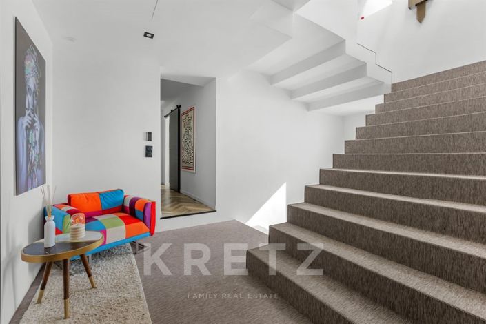 Image No.7-4 Bed Property for sale