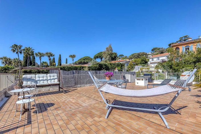 Image No.4-Appartement de 2 chambres à vendre à Cannes