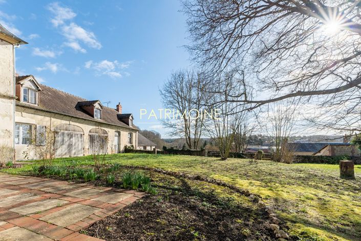 Image No.3-9 Bed Property for sale